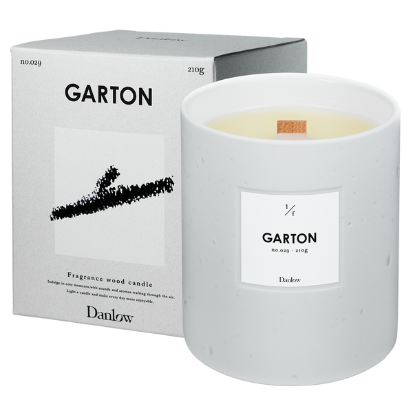 フレグランスウッドキャンドル  - GARTON(ガートン) -